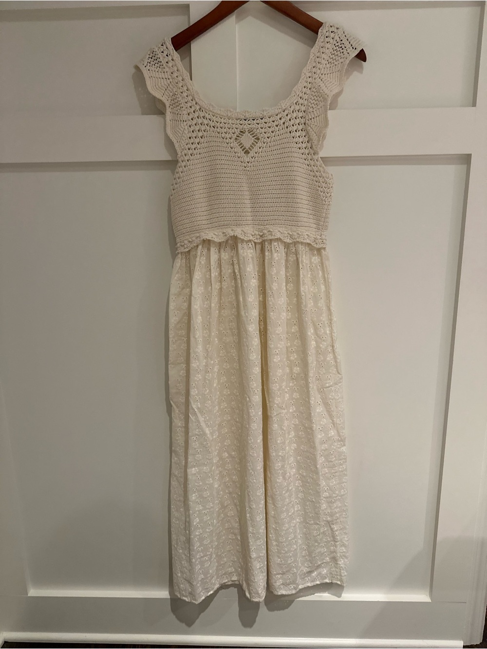 ZARA Crochet Bodice Eyelet Maxi Dress in Cream